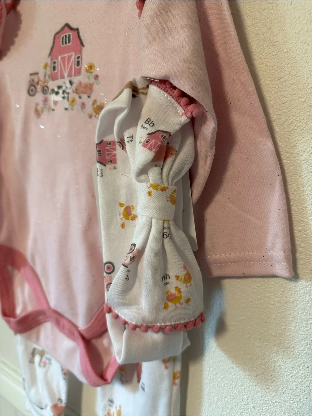 NWT Rugged Bear Baby Girls Pink Farm Barnyard Bodysuit & Pants Set 6-9M